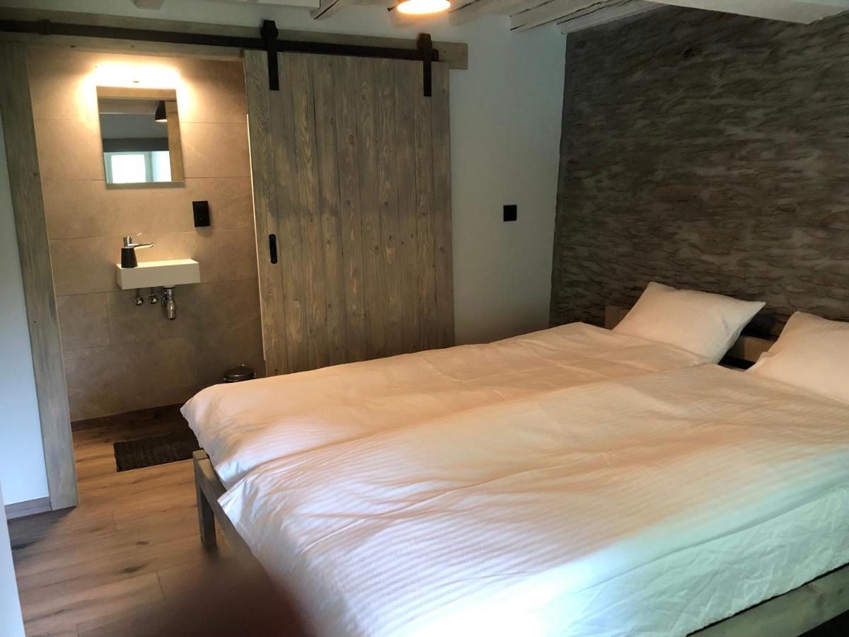 B&B Le Nid D'Hirondelle Houffalize Kültér fotó