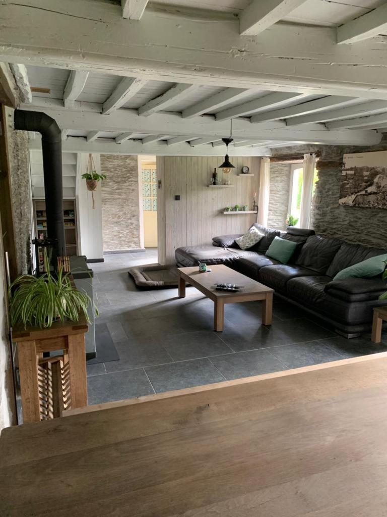 B&B Le Nid D'Hirondelle Houffalize Kültér fotó